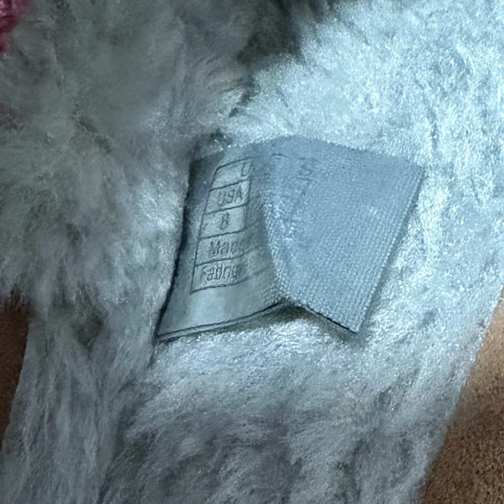 Tasman Ugg wool slippers - Women’s size 8 - Picture 6 of 8